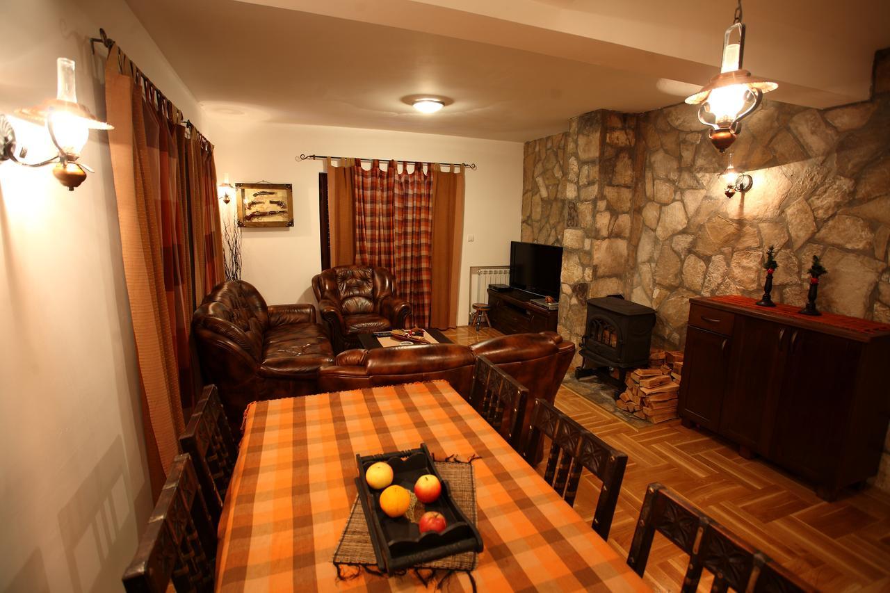 Family Apartments 자블야크 외부 사진