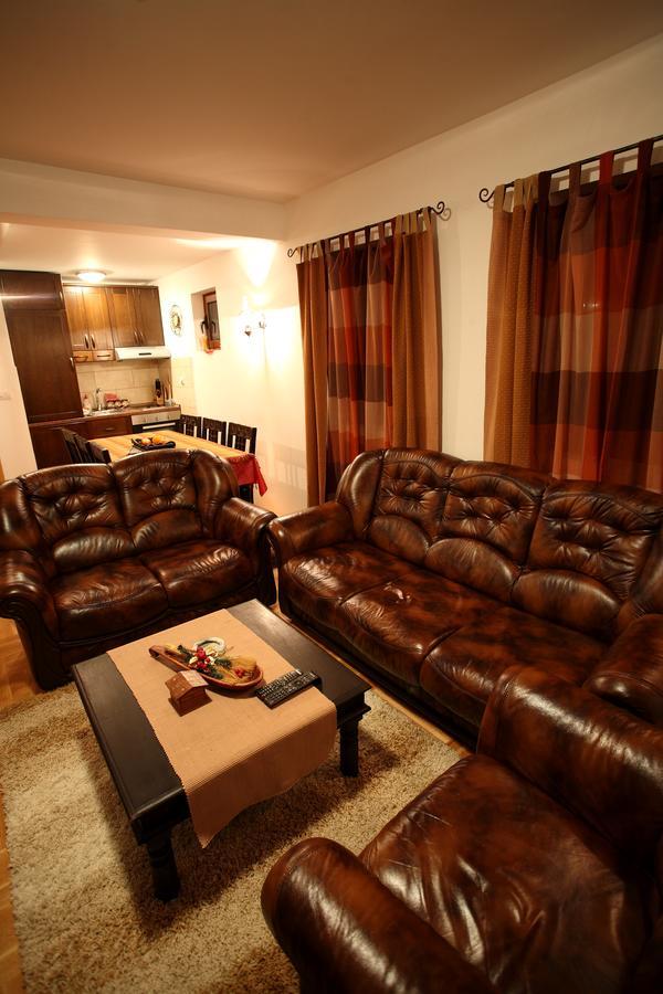 Family Apartments 자블야크 외부 사진